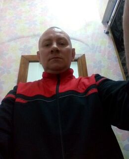 Женя Круглов